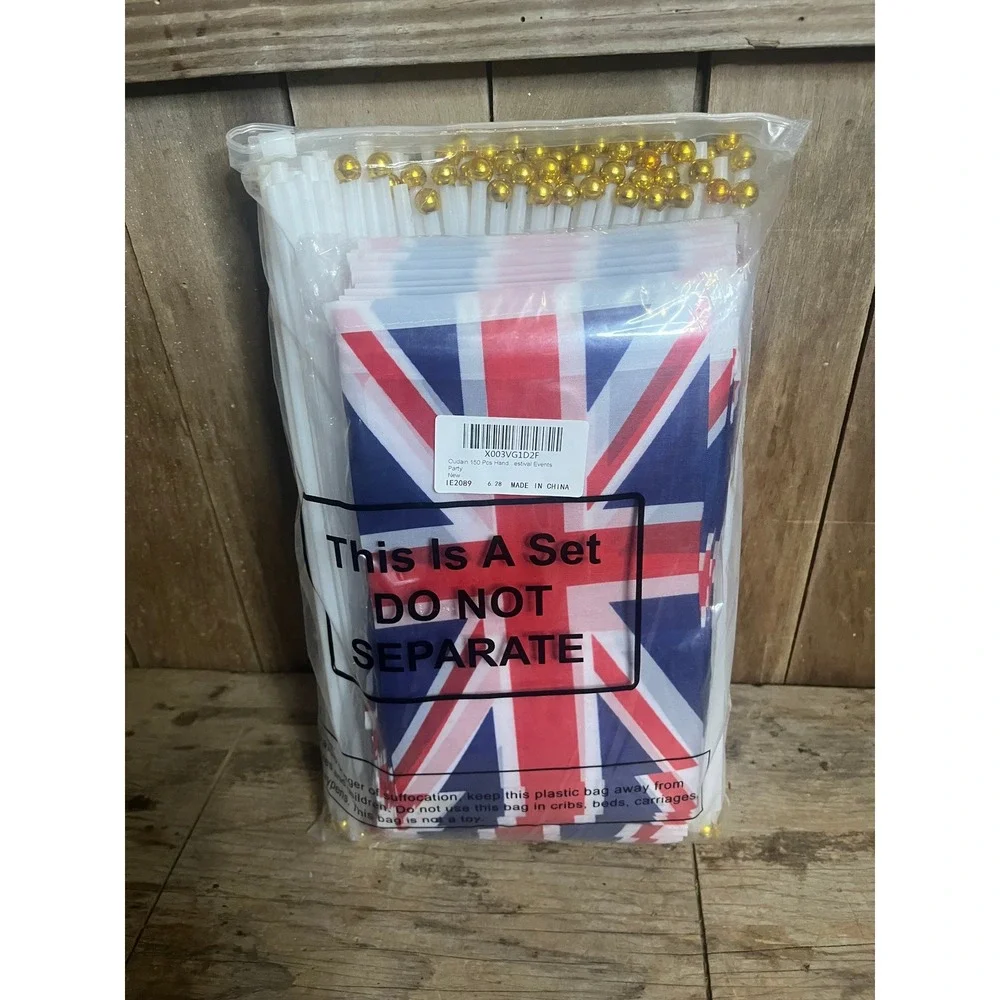 Oudan 150 Pcs Handheld Union Jack Flags UK British Hand Waving Flags Gold Top